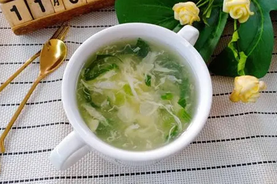 菠菜鸡蛋汤